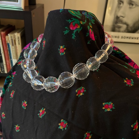 Extra large bauble necklace - Picture 3 of 3